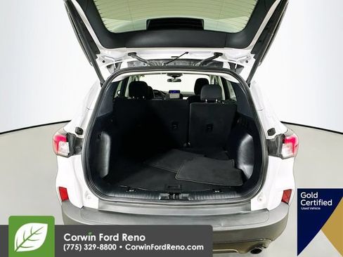 Used 2022 Ford Escape SE w/ SE Sport Appearance Package AWD/4WD image 28