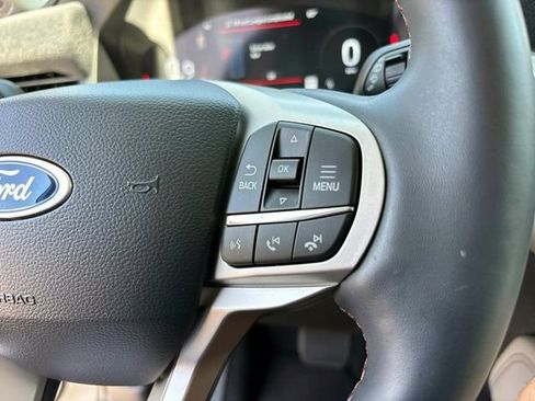 Used 2026 Ford Explorer Active w/ Active Comfort Package AWD/4WD image 22