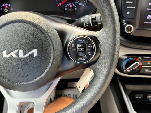 Used 2022 Kia Soul LX w/ Technology Package FWD image 60