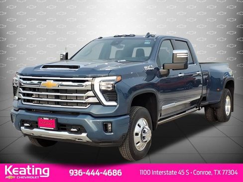 New 2026 Chevrolet Silverado 3500 High Country w/ High Country Premium Package AWD/4WD image 8