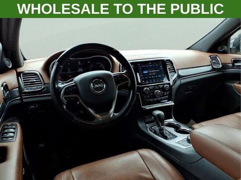 Used 2020 Jeep Grand Cherokee Overland AWD/4WD image 13