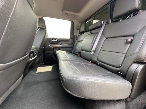 Used 2021 GMC Sierra 2500 Denali w/ Denali Ultimate Package image 18