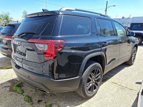 Certified 2023 GMC Acadia SLT w/ Elevation Edition AWD/4WD image 9