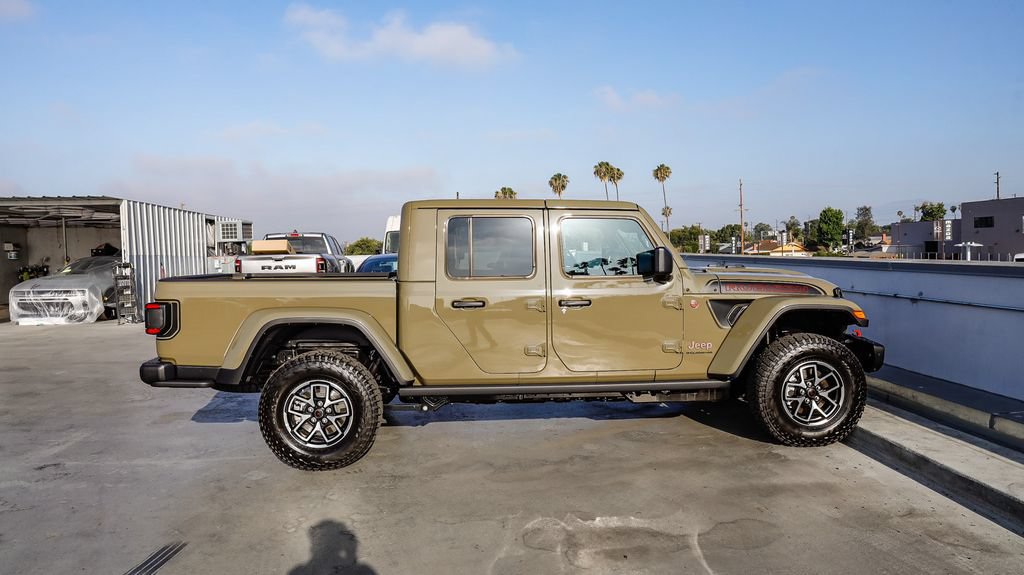 New 2026 Jeep Gladiator Rubicon AWD/4WD image 13