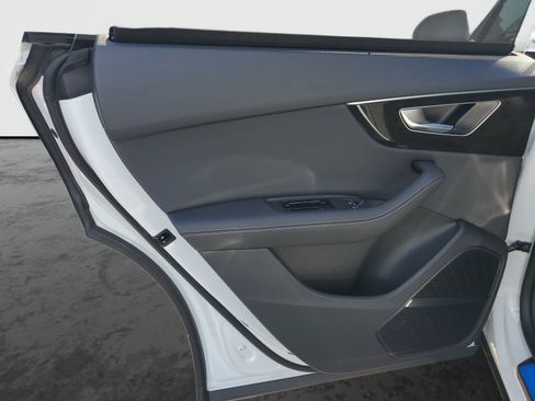 New 2026 Audi Q8 Premium Plus image 17