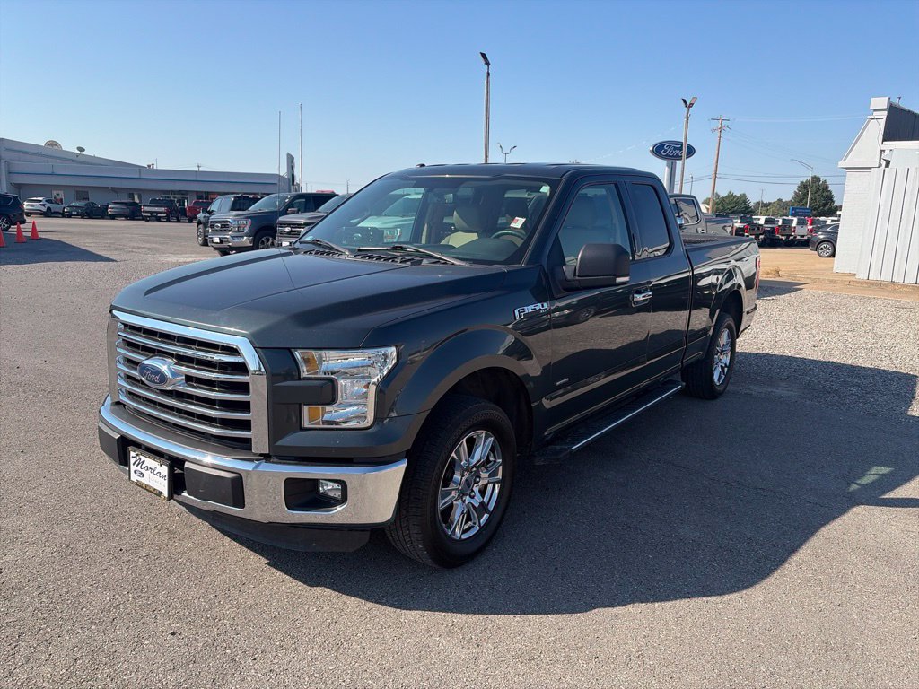 Used 2015 Ford F150 XLT w/ Equipment Group 301A Mid RWD image 2