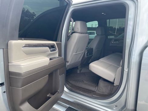 Used 2024 Chevrolet Silverado 3500 LTZ w/ LTZ Plus Package image 12