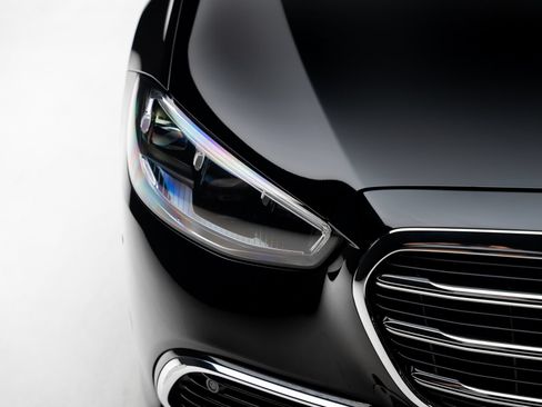 Used 2023 Mercedes-Benz S 580 4MATIC Sedan image 12