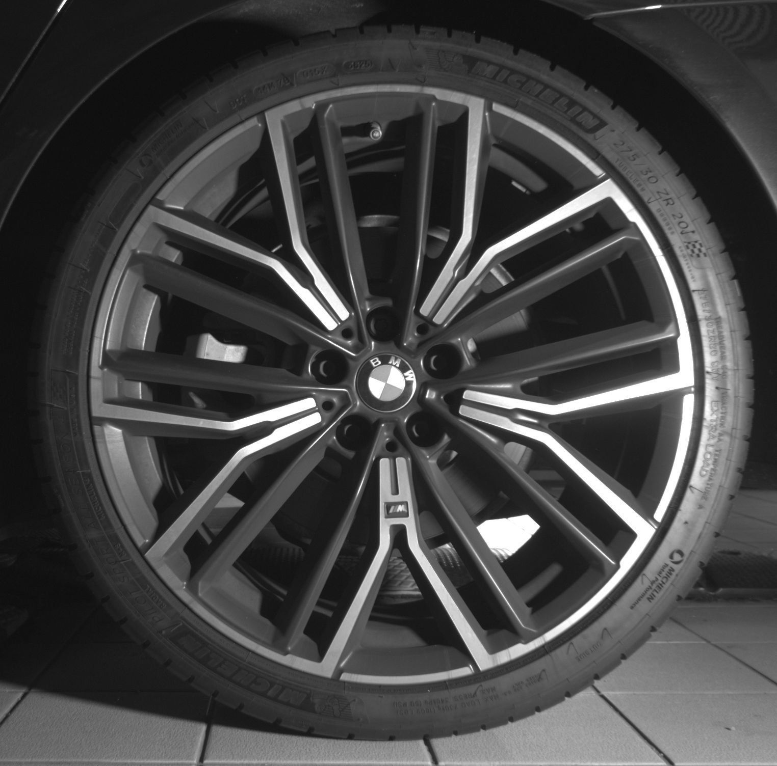 Used 2023 BMW 530i w/ M Sport Package RWD image 29