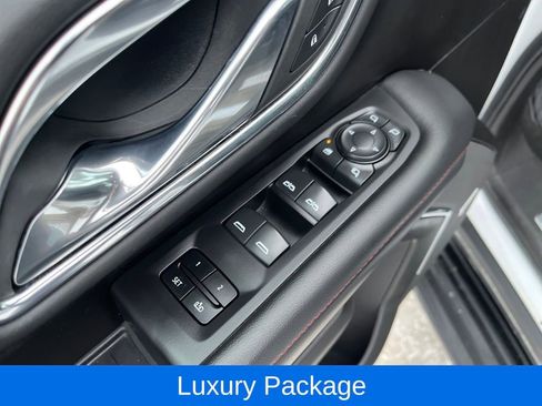 Used 2023 Chevrolet Tahoe RST image 23