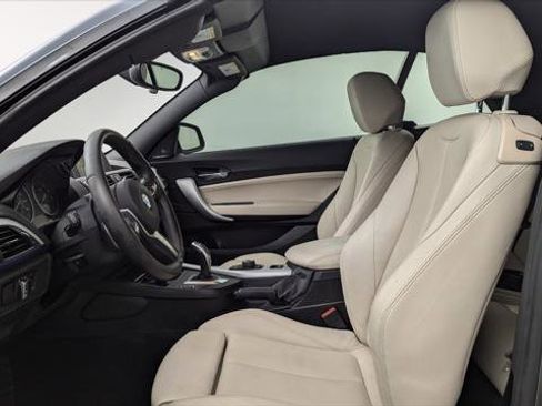 Used 2015 BMW M235i Convertible w/ Premium Package image 13