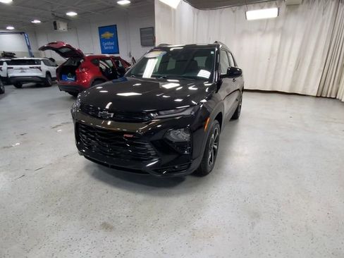 Certified 2022 Chevrolet TrailBlazer RS w/ Technology Package AWD/4WD image 6
