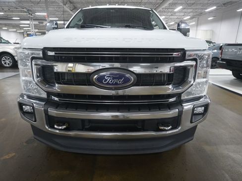 Used 2022 Ford F250 XLT w/ XLT Premium Package AWD/4WD image 21