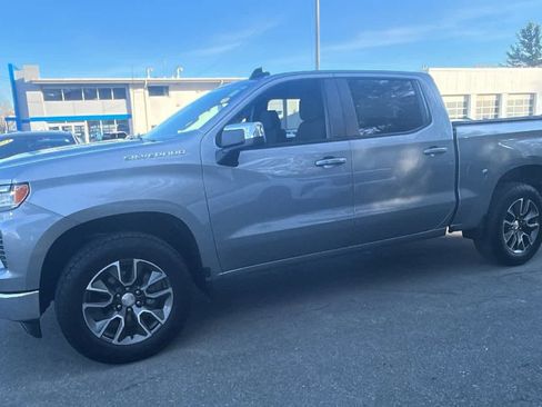 Used 2024 Chevrolet Silverado 1500 LT image 10