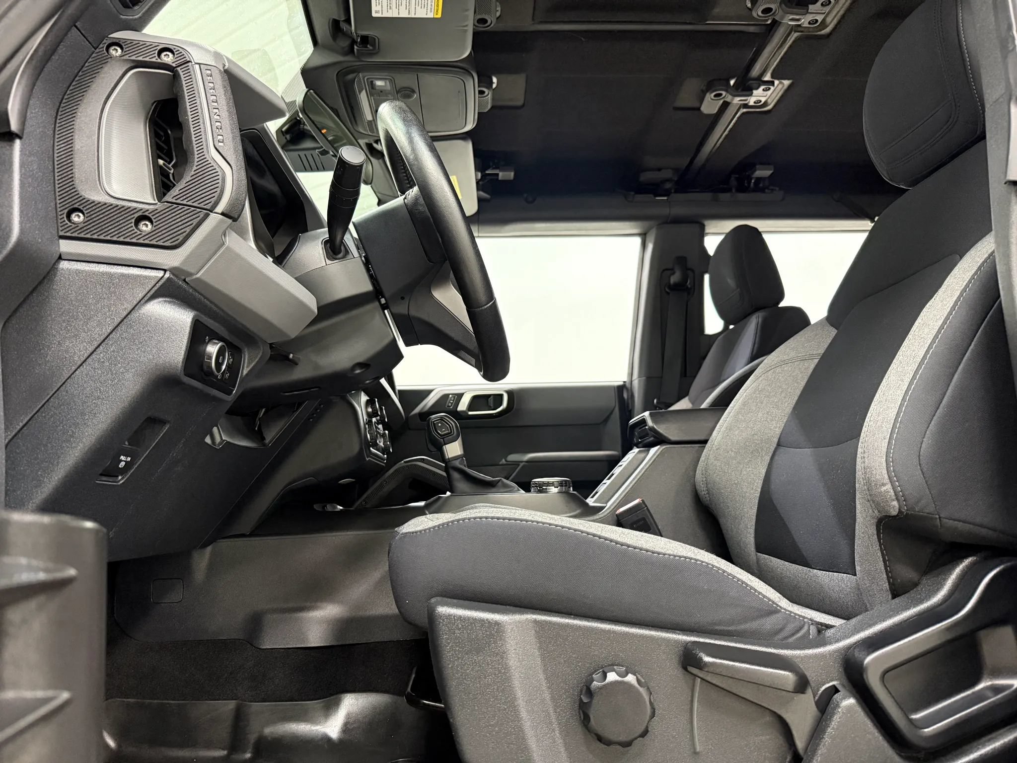 Used 2023 Ford Bronco Big Bend w/ Sasquatch Package AWD/4WD image 15