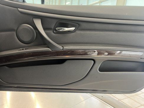 Used 2012 BMW 335i xDrive Coupe AWD/4WD image 16