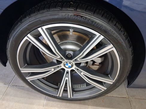 Used 2021 BMW 330i Sedan w/ Premium Package image 11