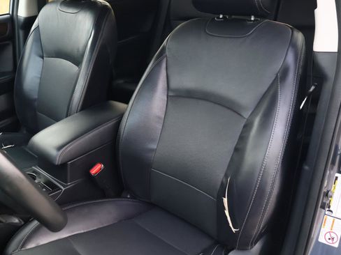 Used 2017 Subaru Outback 3.6R Limited image 14