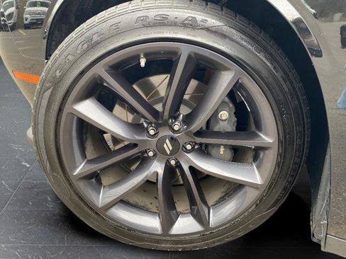 Used 2019 Dodge Challenger R/T Scat Pack w/ Plus Package RWD image 19