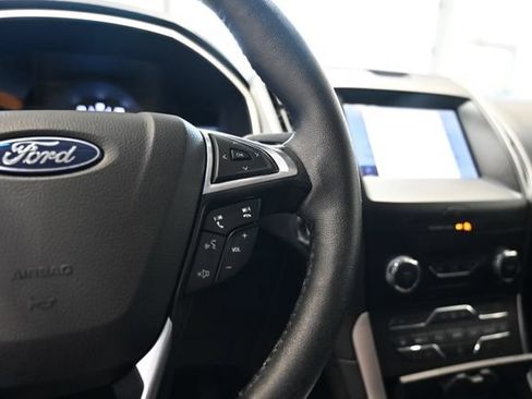Used 2020 Ford Edge SEL w/ Convenience Package AWD/4WD image 22