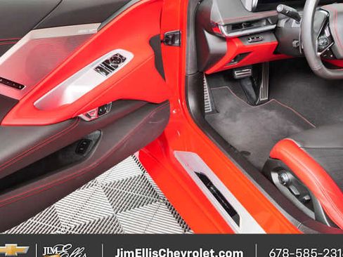 Used 2021 Chevrolet Corvette Stingray Premium Cpe w/ Z51 Performance Package RWD image 6