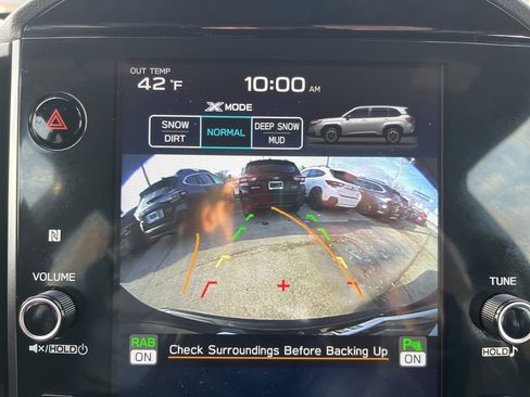 Certified 2025 Subaru Forester Limited image 17