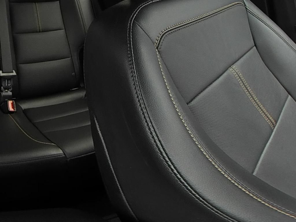 Used 2023 Chevrolet Equinox Premier FWD image 14