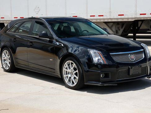 Used 2013 Cadillac CTS V w/ Wood Trim Package RWD image 19