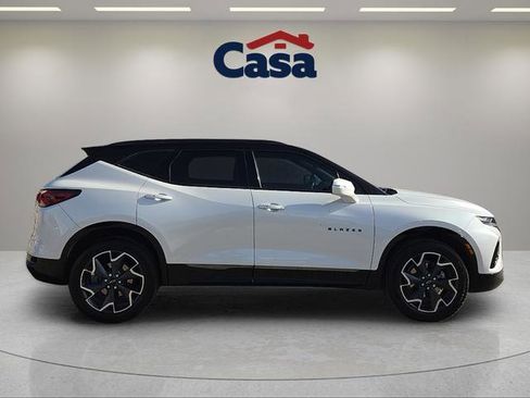 Used 2022 Chevrolet Blazer RS w/ Enhanced Convenience Package FWD image 2