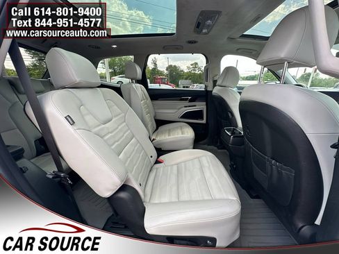Used 2024 Kia Telluride SX Prestige AWD/4WD image 29