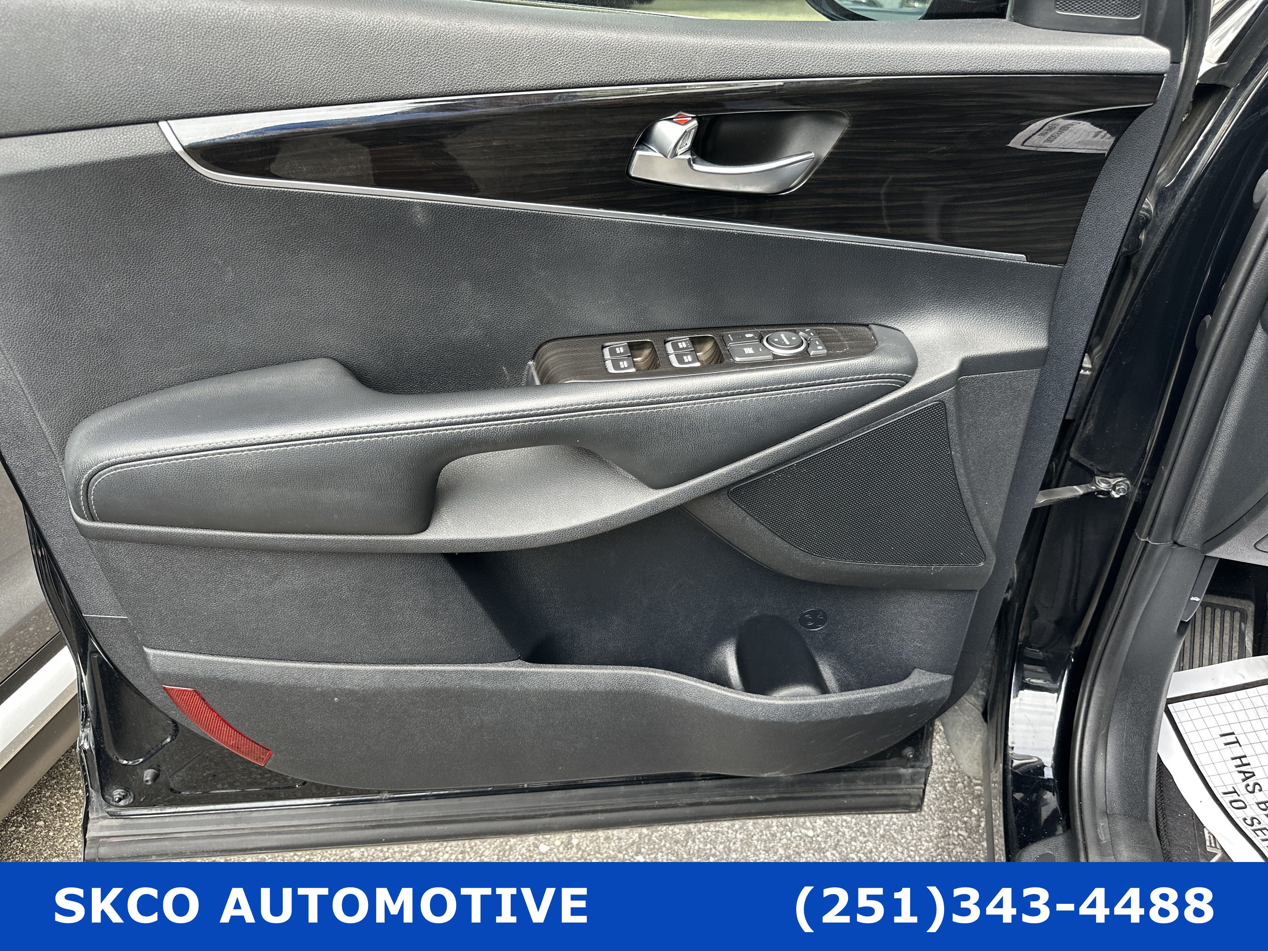 Used 2020 Kia Sorento S AWD/4WD image 12