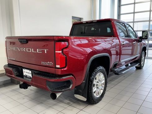 Used 2025 Chevrolet Silverado 3500 High Country w/ High Country Premium Package image 41