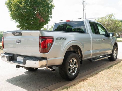 Used 2024 Ford F150 XLT AWD/4WD image 11