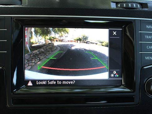 Used 2015 Volkswagen GTI Autobahn image 31