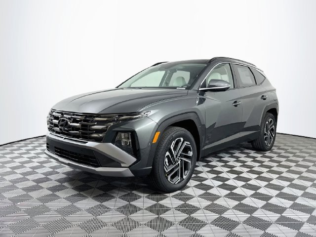 New 2026 Hyundai Tucson Limited AWD/4WD image 2