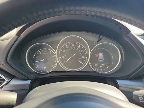 Used 2020 MAZDA CX-5 Touring image 15