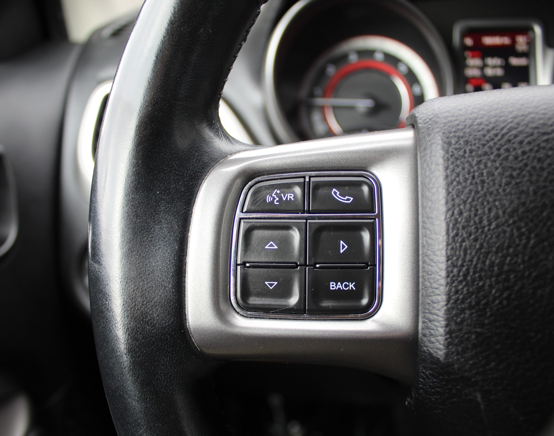 Used 2018 Dodge Journey Crossroad AWD/4WD image 21