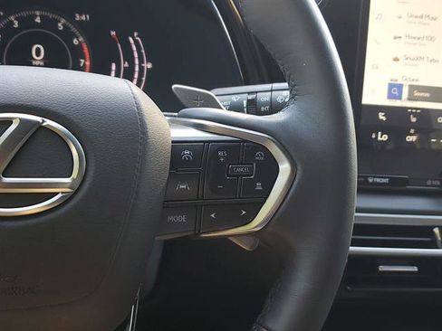 Used 2024 Lexus RX 350 FWD image 43