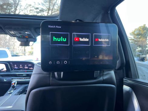 Certified 2024 Cadillac Escalade V w/ LPO, Floor Liner Package image 34