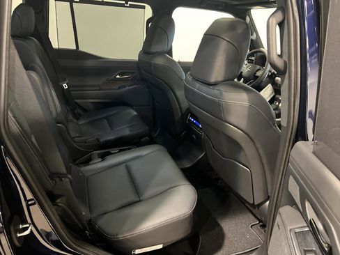 Used 2026 Lexus GX 550 image 42