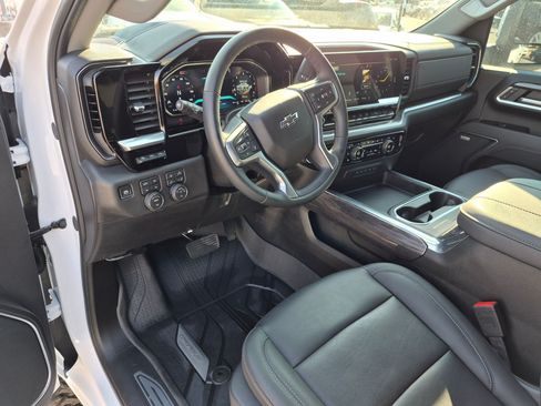 Used 2026 Chevrolet Silverado 3500 LTZ w/ Trail Boss Package AWD/4WD image 14