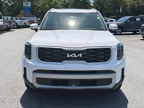 Used 2024 Kia Telluride S w/ S Sunroof Package FWD image 2