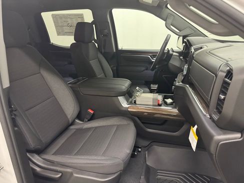 New 2026 Chevrolet Silverado 1500 LT AWD/4WD image 42