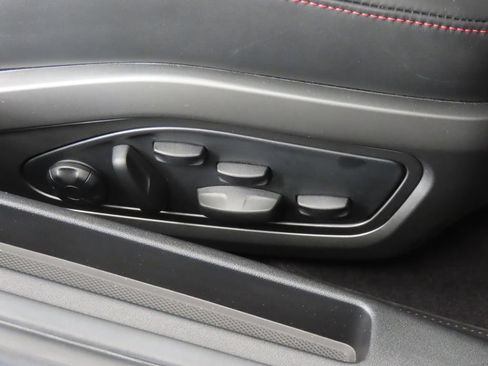 Certified 2026 Porsche 911 GT3 RWD image 49