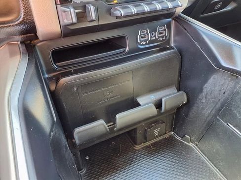Used 2020 RAM 1500 Laramie image 10