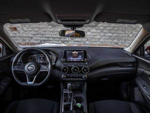 Used 2023 Nissan Sentra SV image 25