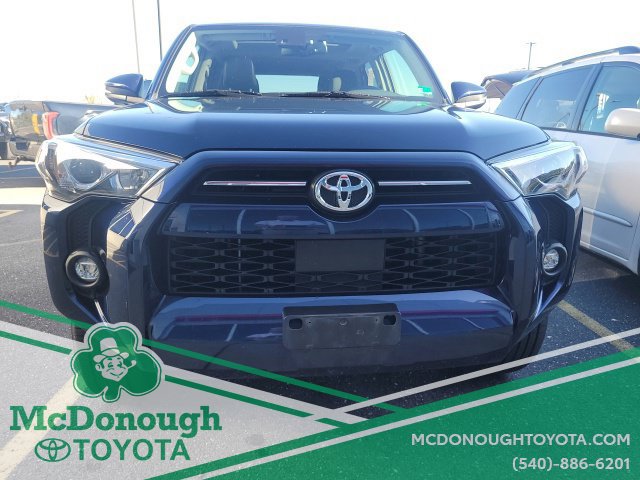 Used 2023 Toyota 4Runner SR5 Premium w/ Moonroof Package RWD image 2