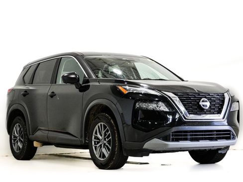 Used 2023 Nissan Rogue S FWD image 1