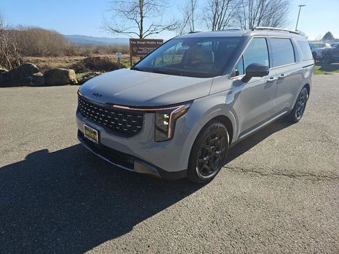 New 2026 Kia Carnival SX image 1