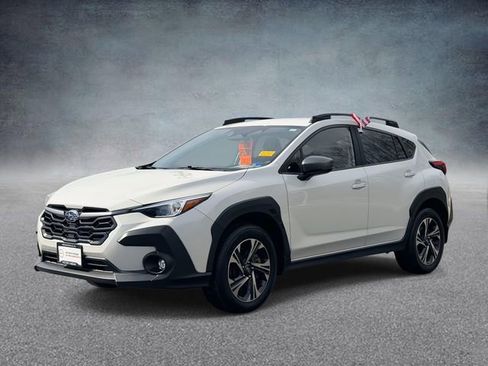 Used 2024 Subaru Crosstrek 2.0i Premium image 5